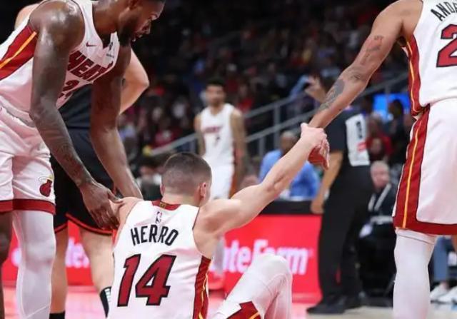 从10连败到附加赛突围！热火要缔造“黒十奇迹”？